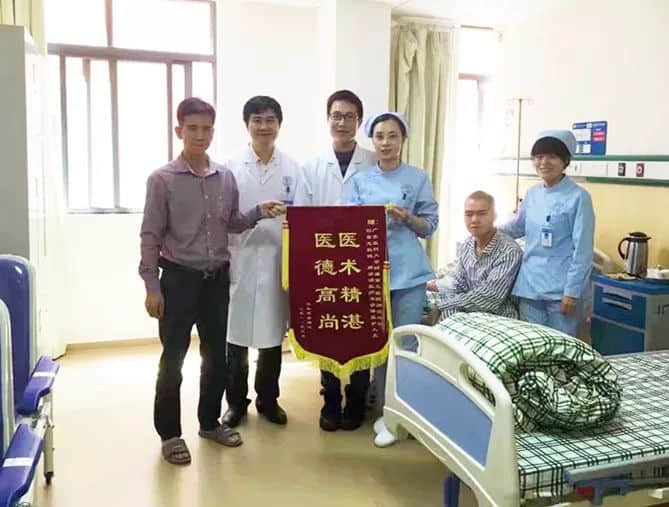 中国医师节——唯有生命不可辜负，感恩“医”路与您同行！