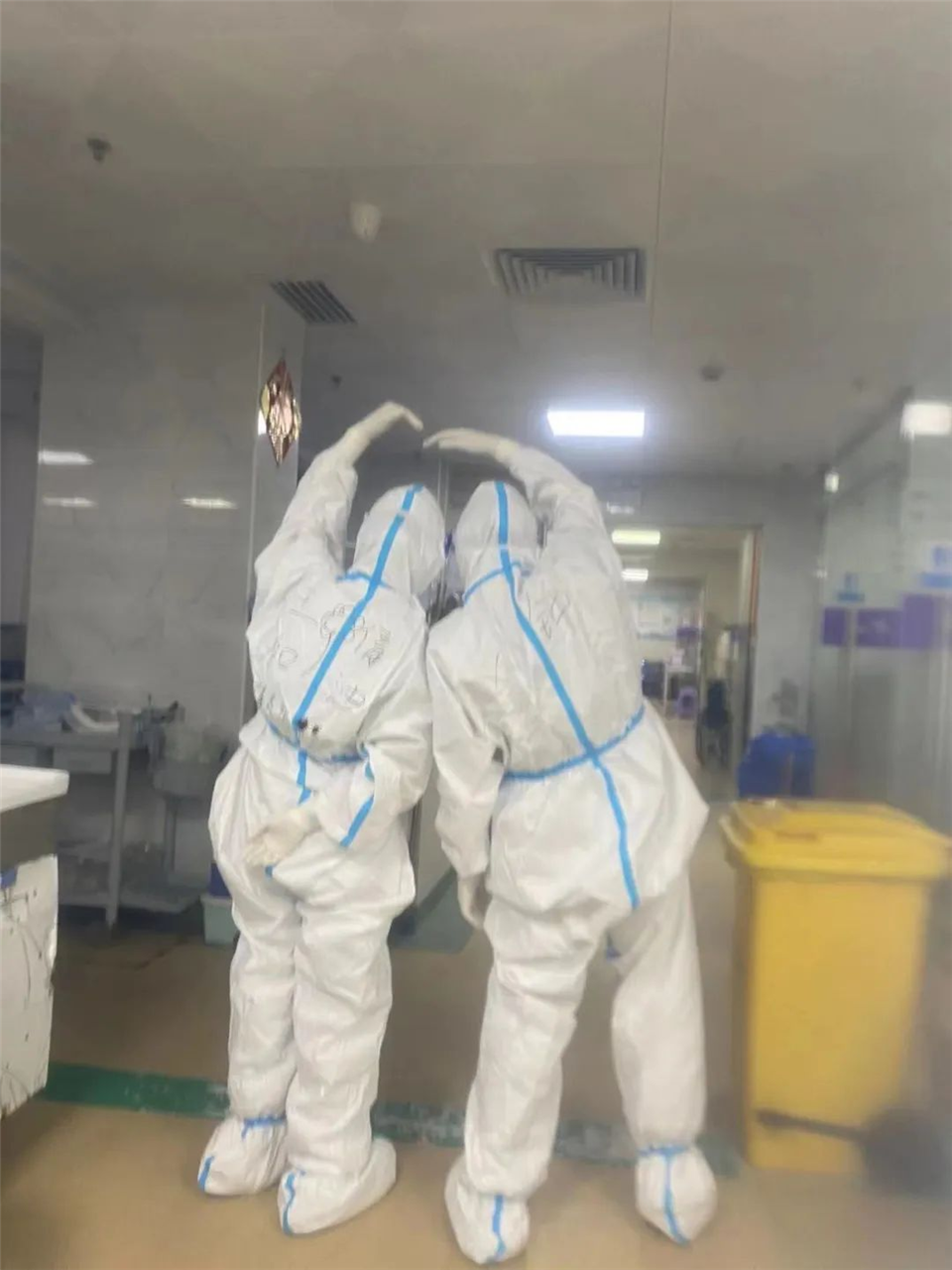 婚期延后、徒步3小时返岗……哪里有需要,我们“血透人”就到哪里去! 婚期延后、徒步3小时返岗……哪里有需要,我们“血透人”就到哪里去!