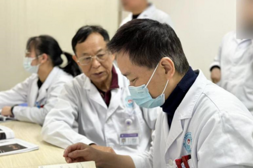 张不了口、吃不下饭，差点“毁