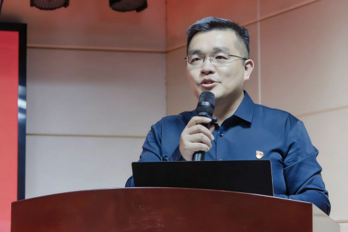 医院召开树立和践行正确政绩观学习教育动员会