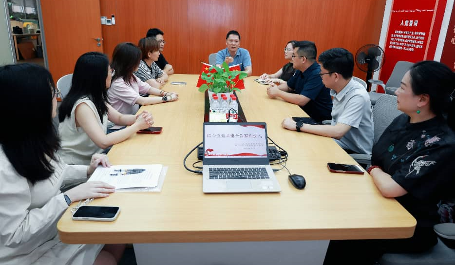 党建引领院企同心 双线共建聚力发展 | 医院党总支与两家企业党组织开展党务共建签约活动